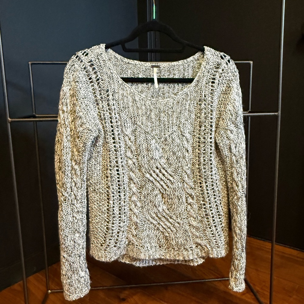 Free People Cotton Blend Gray Cable Knit Crew Neck Sweater